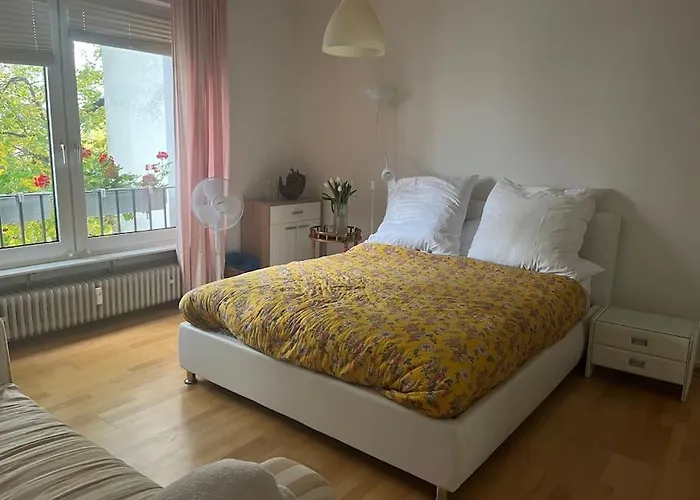 Business Flat Westend Nordend With Workspace Fast Wifi And Balcony *