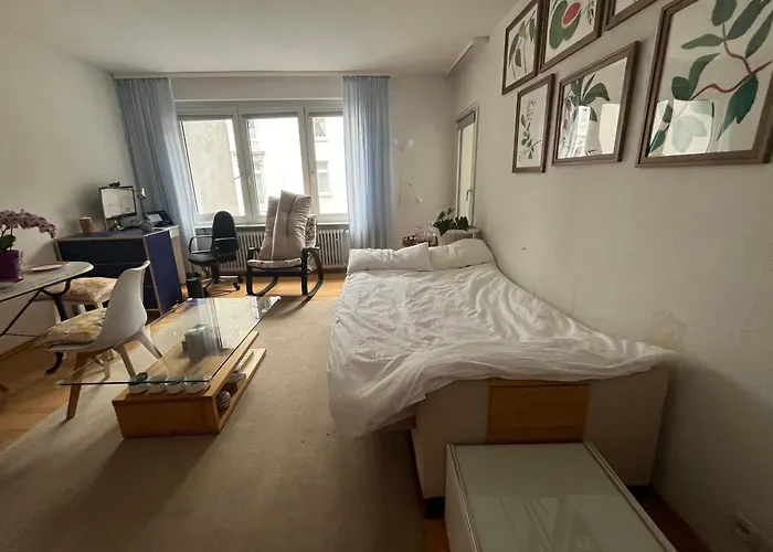 Daire Full Flat In Centre With Balcony Frankfurt am Main