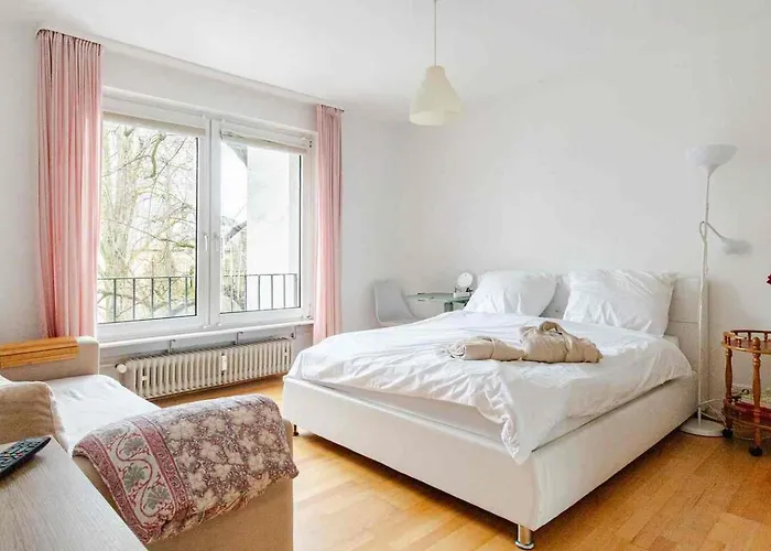 Business Flat Westend Nordend With Workspace Fast Wifi And Balcony Apartament
